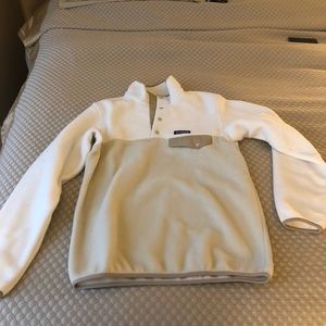 Two Tone Patagonia Pullover Fleece